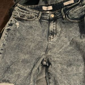 Skinny fit acid wash never worn
